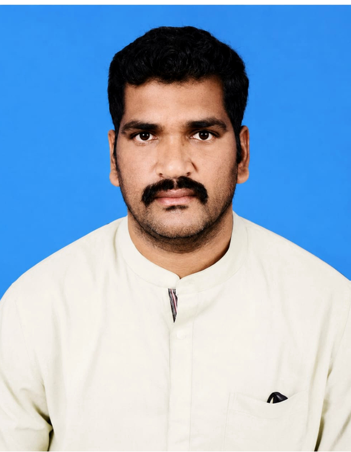 VASANTH KUMAR photo