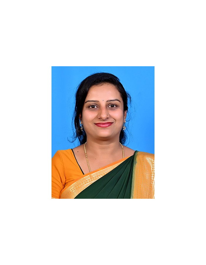 SHRUTHI HOOVINAHALLI KAVALU KRISHNAMURTHY photo