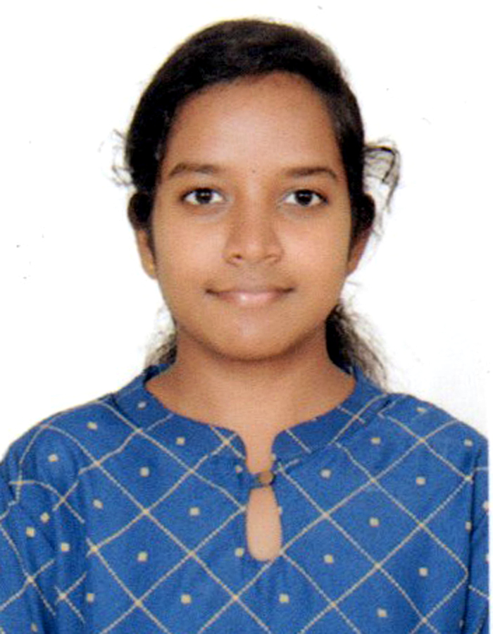 YASHASWINI H D photo