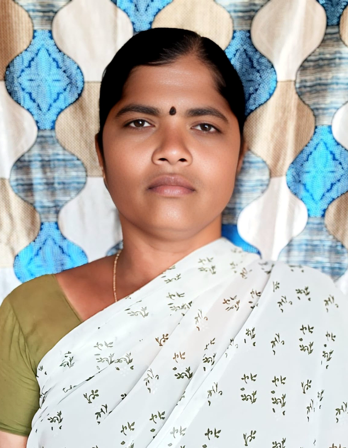 KURUBA  LINGAMMA photo
