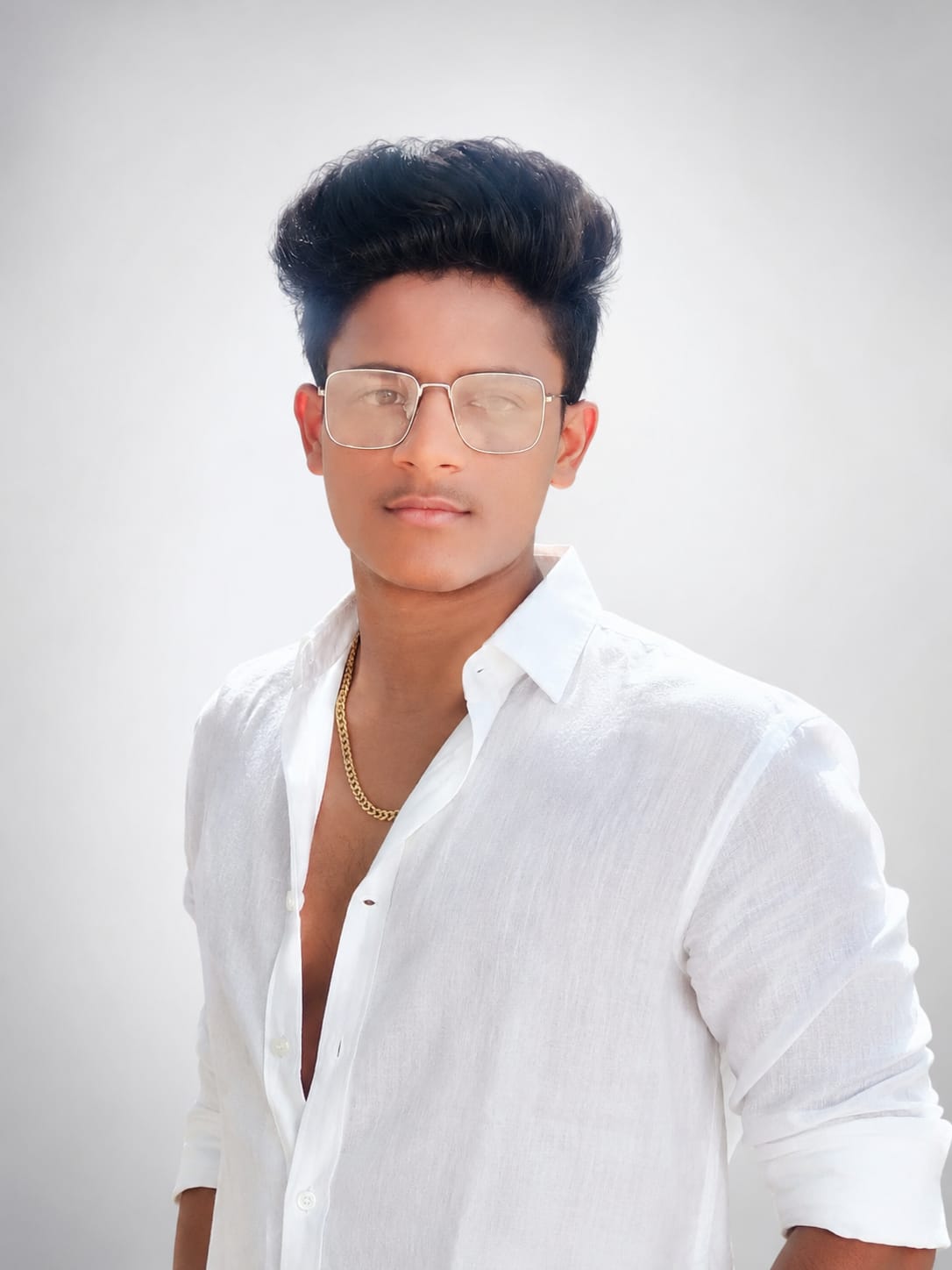 SURESH photo