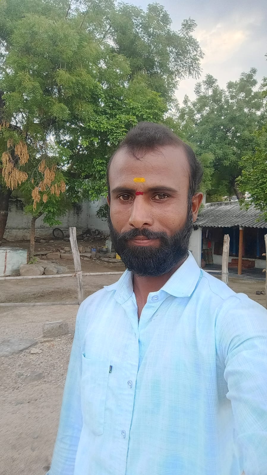 K SURESHA photo