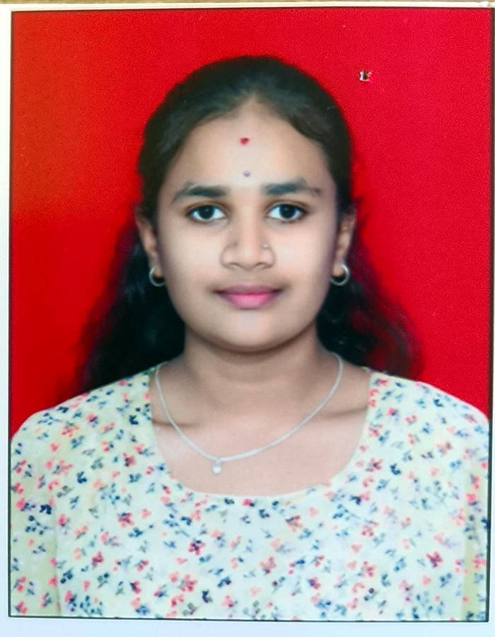 CHINMAYI B C photo
