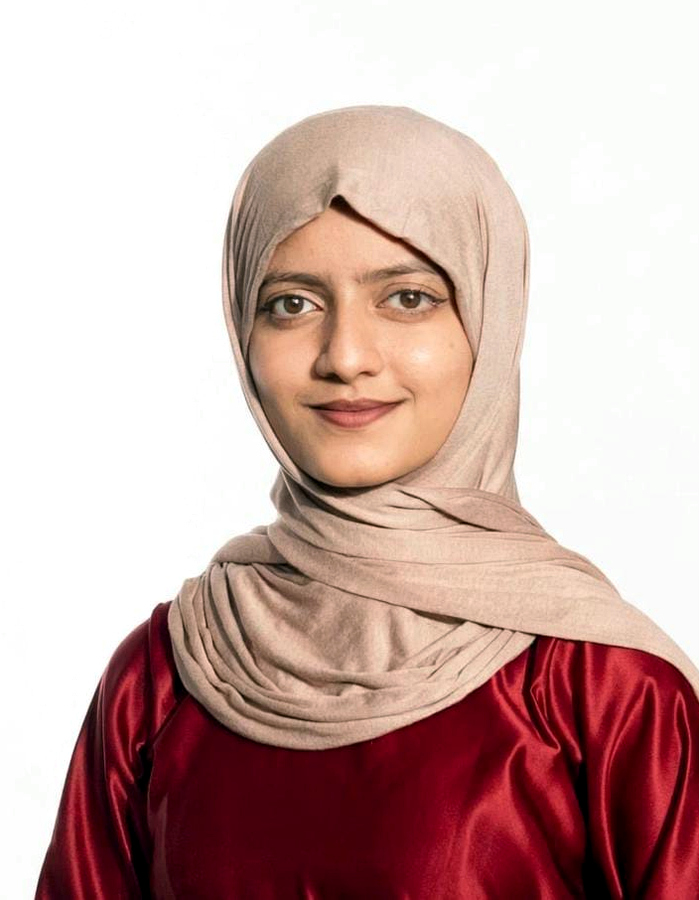 IRAM YASEEN photo